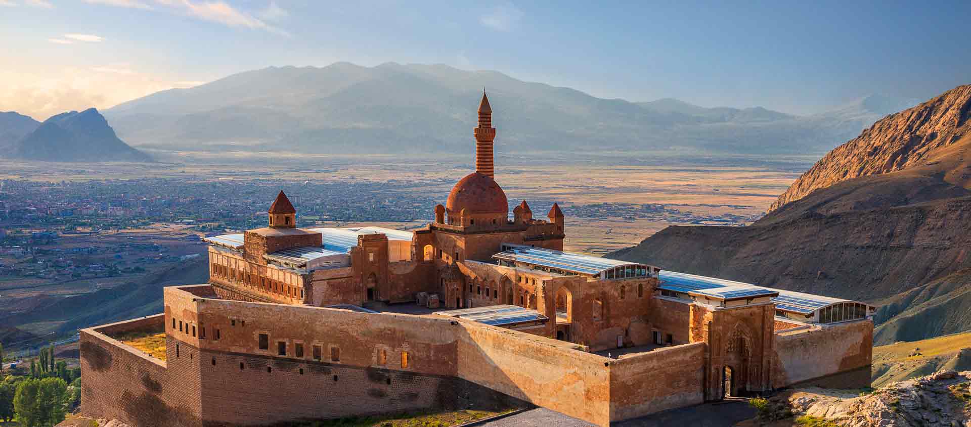 Eastern Turkey and Capadocia tour image showing Ishak Pasha Palace.